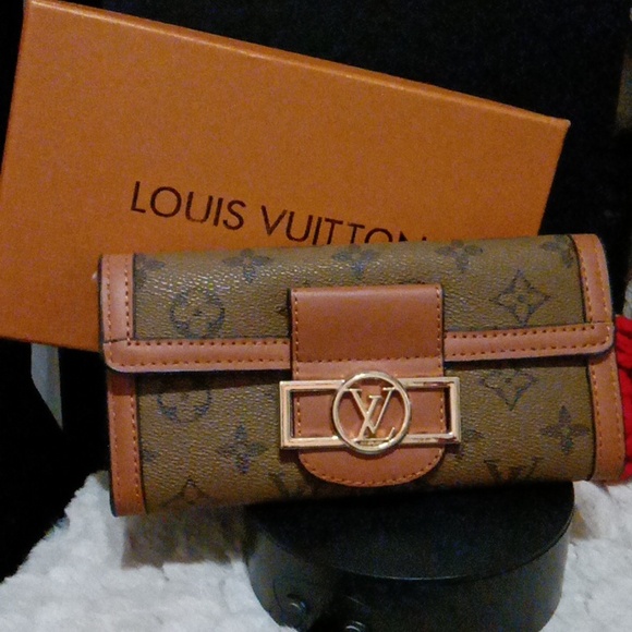 NIB designer inspired folding wallet - Picture 2 of 9